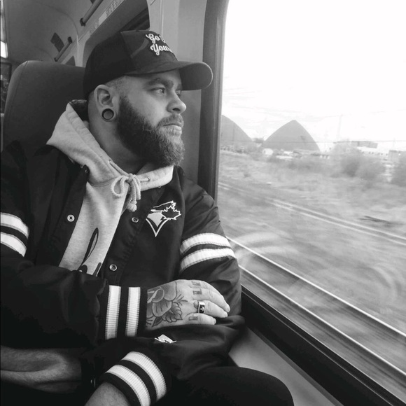 Meet your Posher, Joshawa - Picture 1 of 1